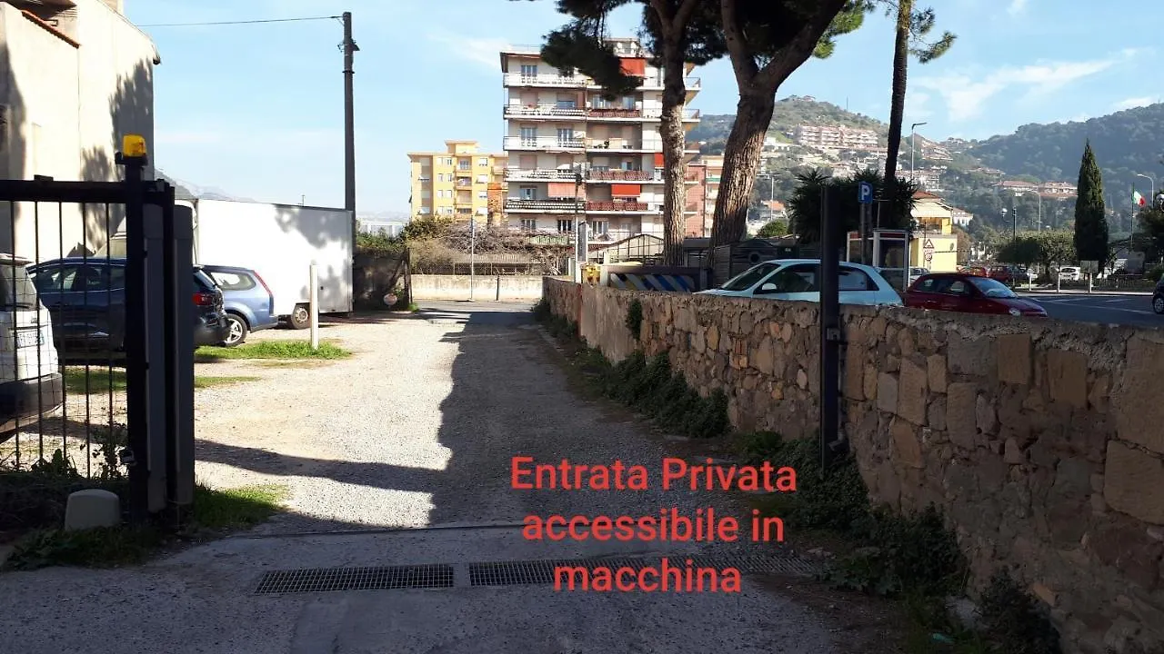 Casa Alyssa Apartment Vallecrosia 0*,  Italy