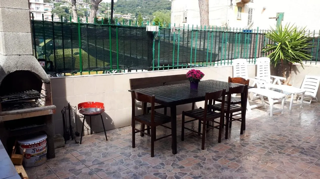 Casa Alyssa Apartment Vallecrosia